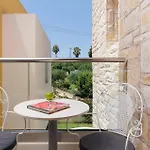 Villa Daphne By